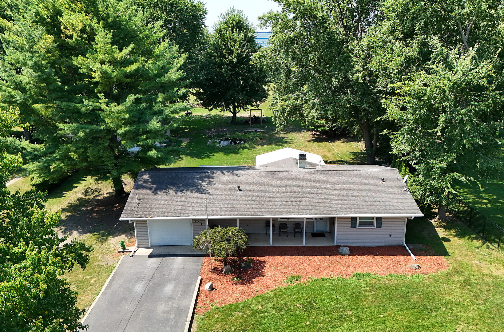 12740097 Property Photo 3