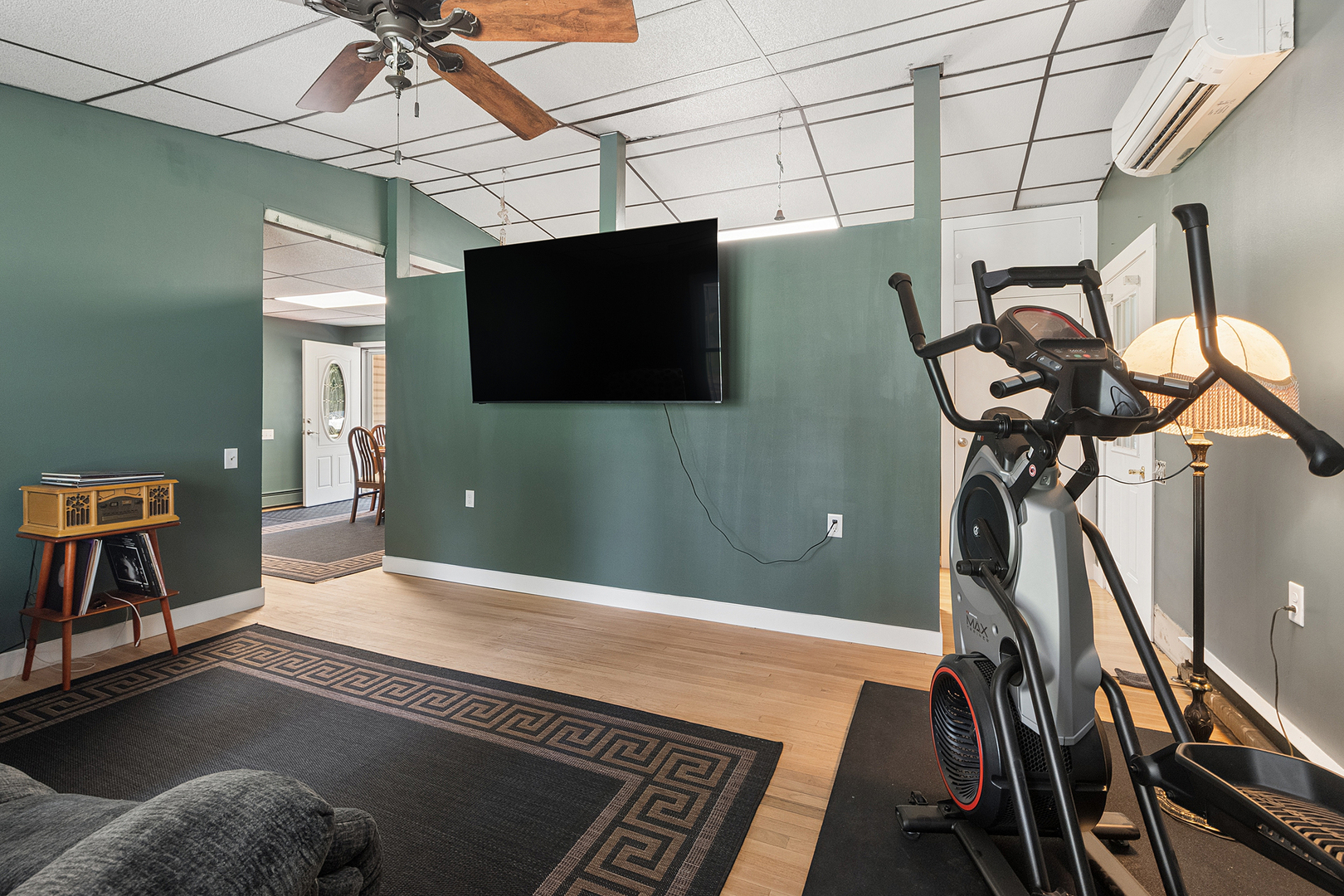 12740097 Property Photo 11