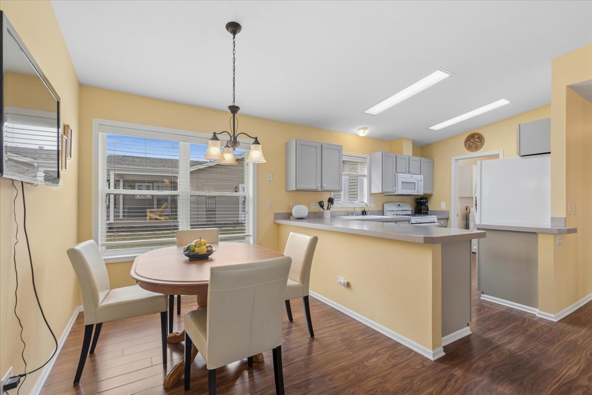 1810 Paddock Court Property Photo 6