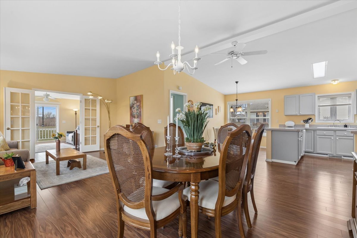 1810 Paddock Court Property Photo 8