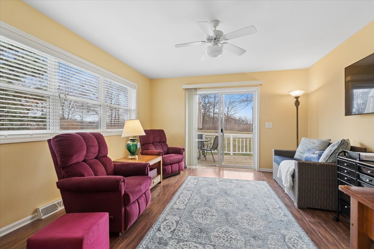 1810 Paddock Court Property Photo 11
