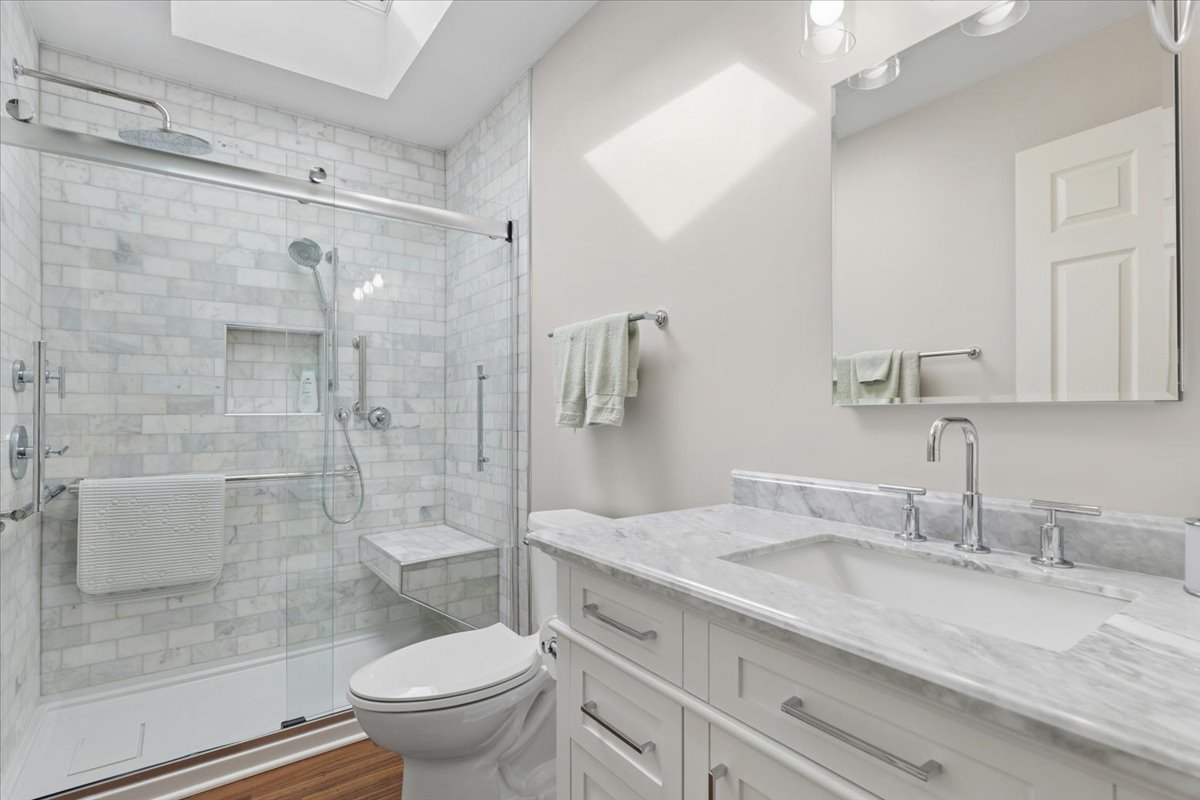1810 Paddock Court Property Photo 15
