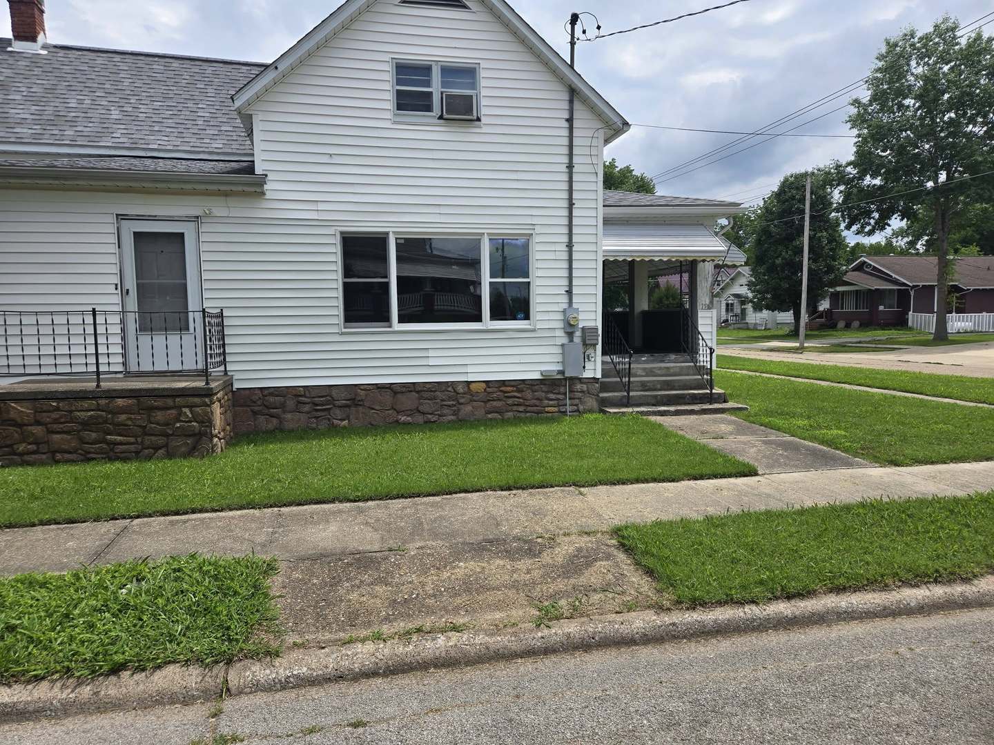 128 W Homer Avenue Property Photo 1
