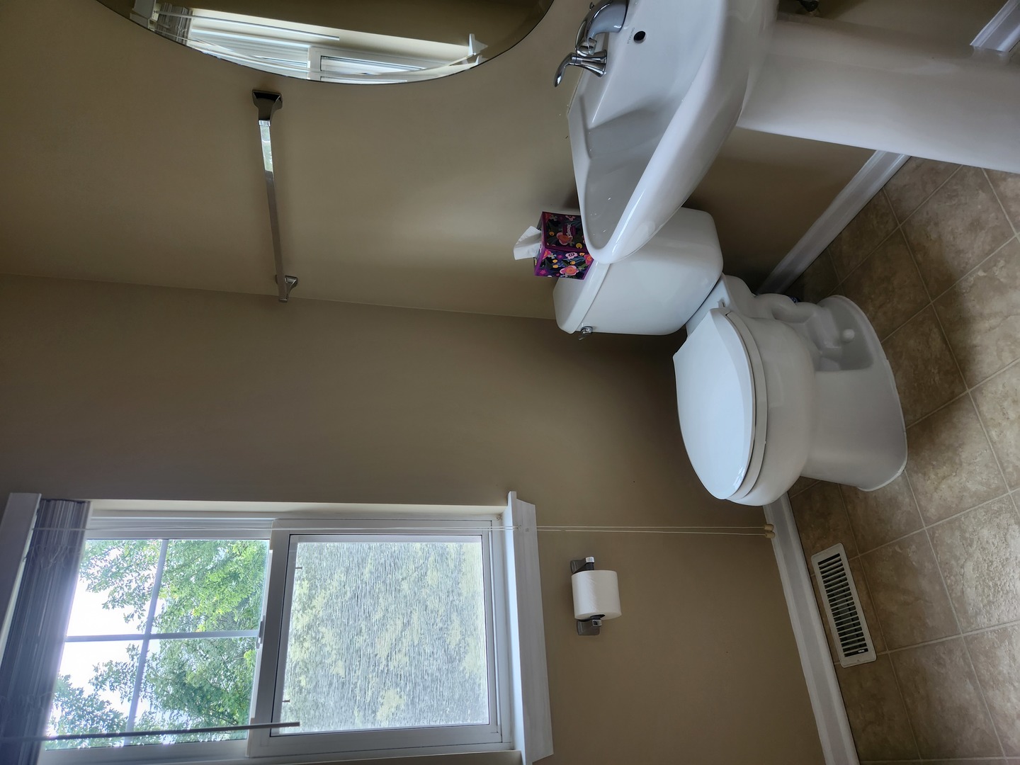3383 Kentshire Circle Property Photo 9