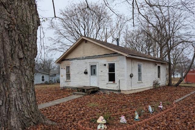 502 E Saint Charles Avenue Property Photo 2