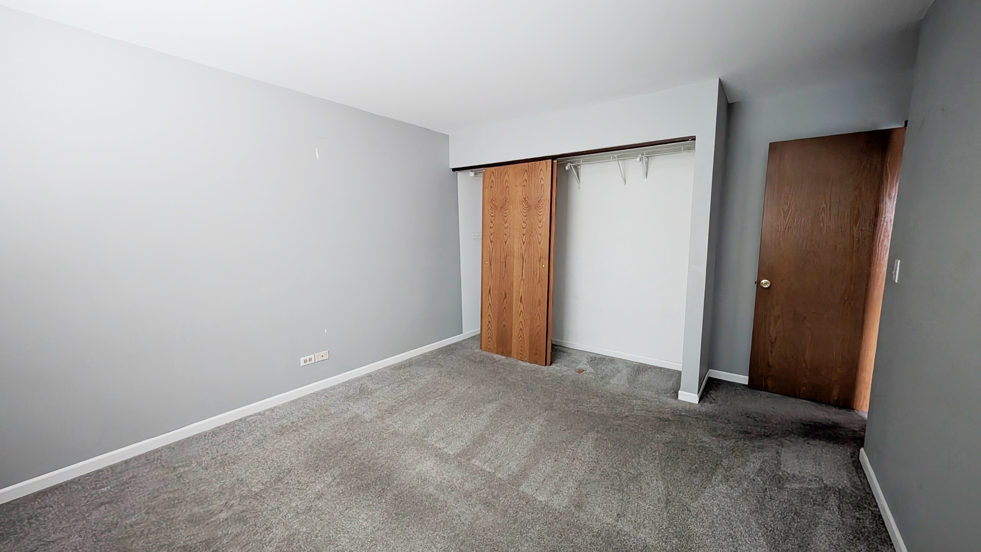 2716 Yorkshire Court Property Photo 10
