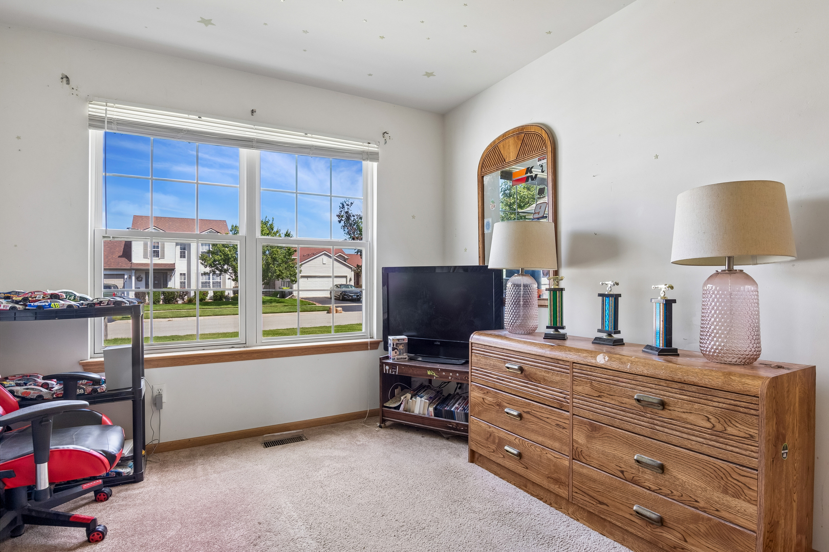 92 Prairiefield Avenue Property Photo 14