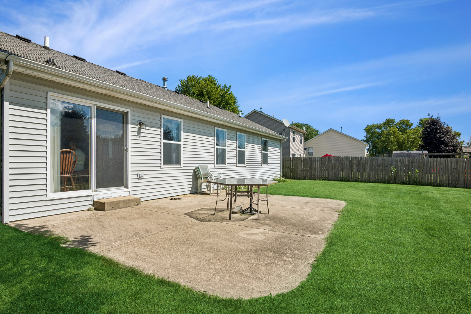 92 Prairiefield Avenue Property Photo 16