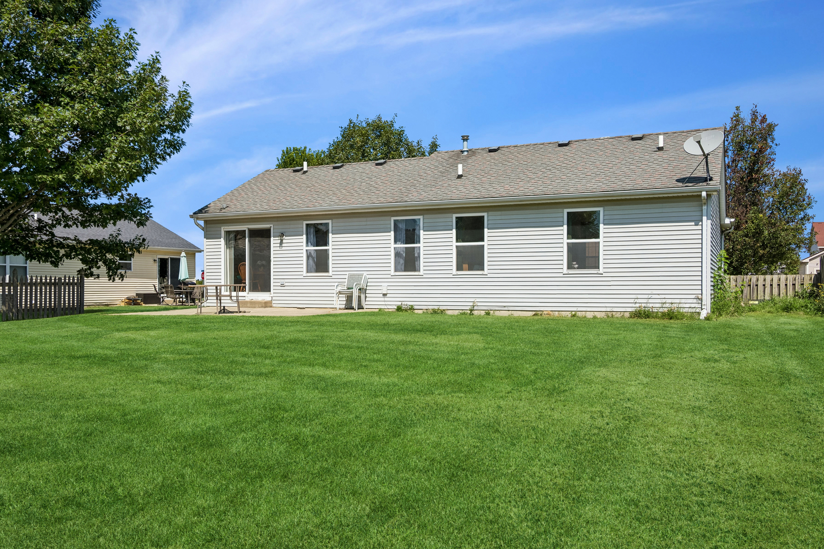 92 Prairiefield Avenue Property Photo 18