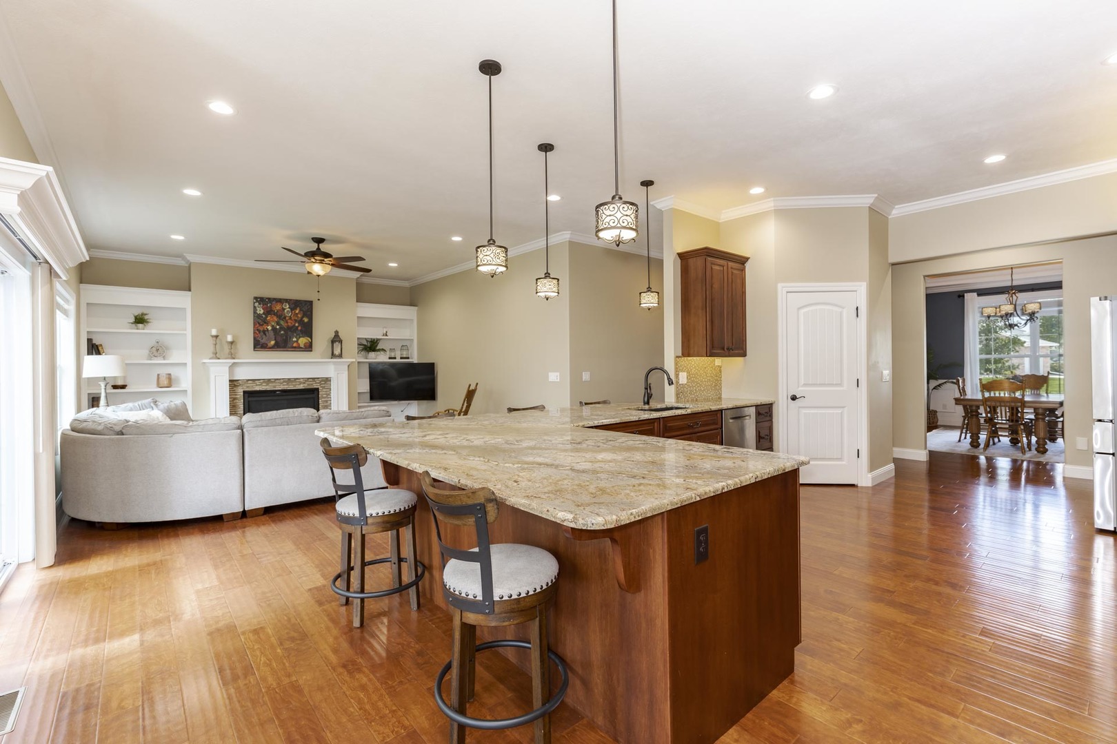 1302 Watersound Way Property Photo 8