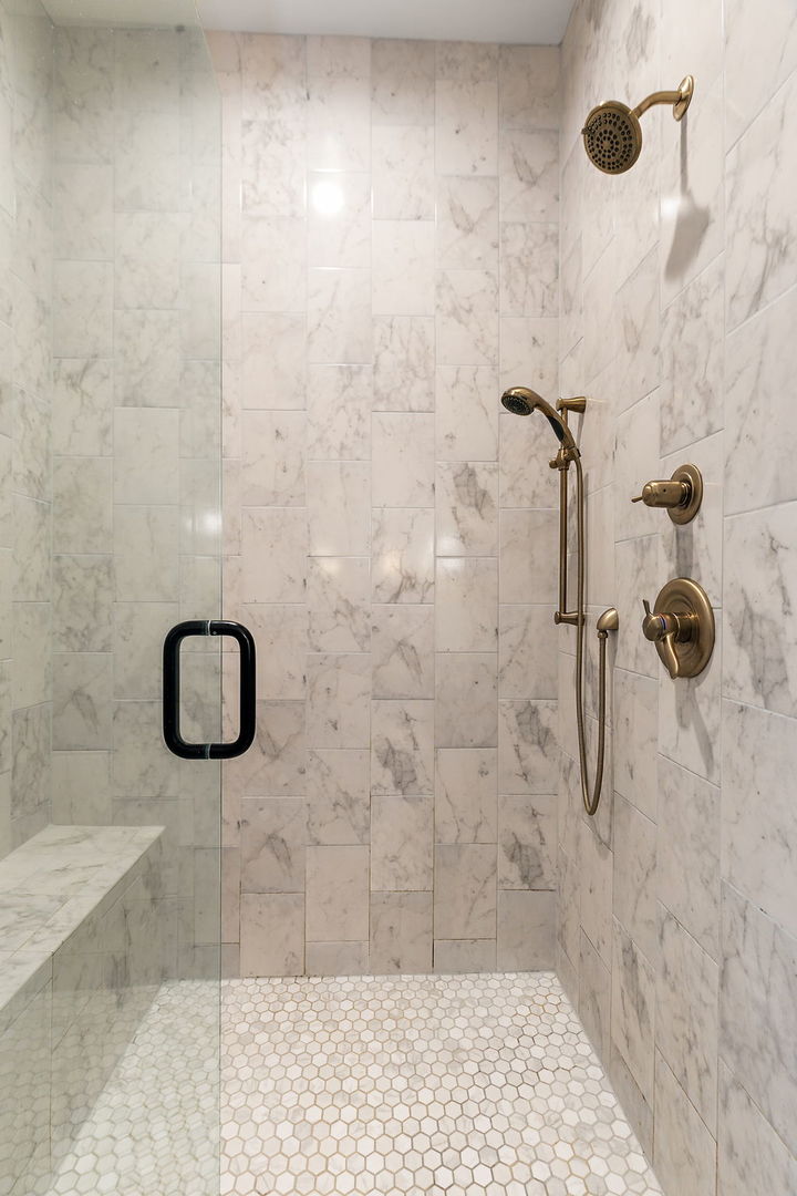 6921 Inverway Drive Property Photo 39