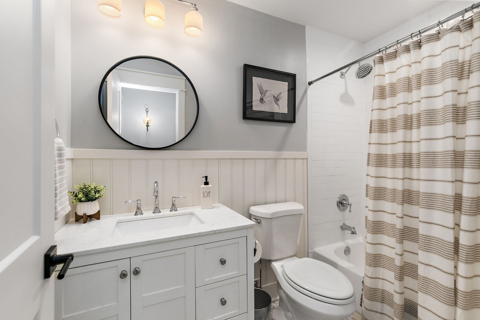 6921 Inverway Drive Property Photo 44
