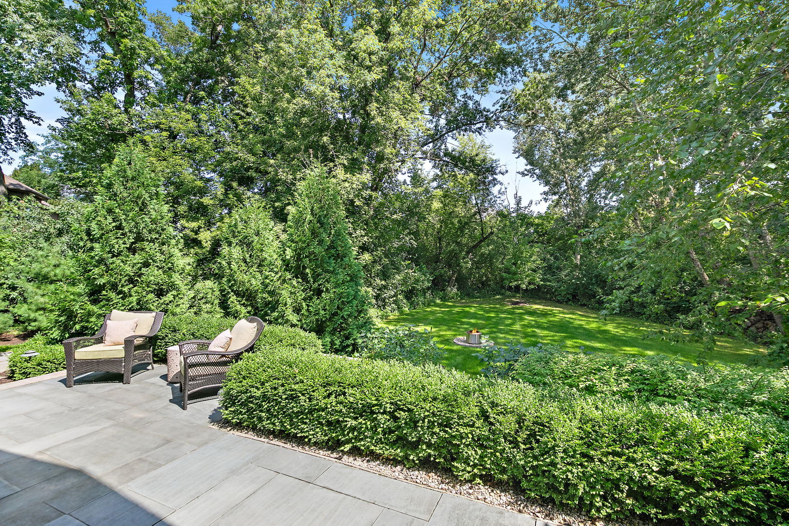6921 Inverway Drive Property Photo 48