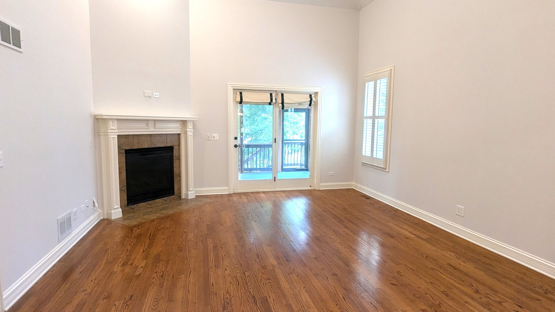 12740140 Property Photo 6
