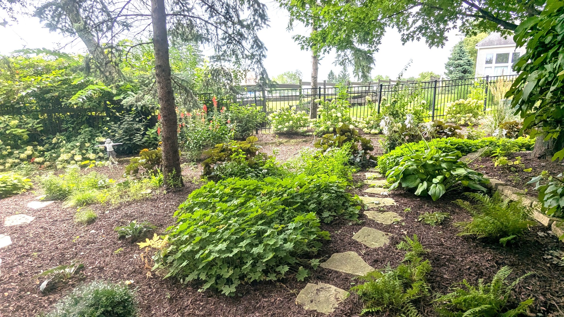 12740140 Property Photo 28