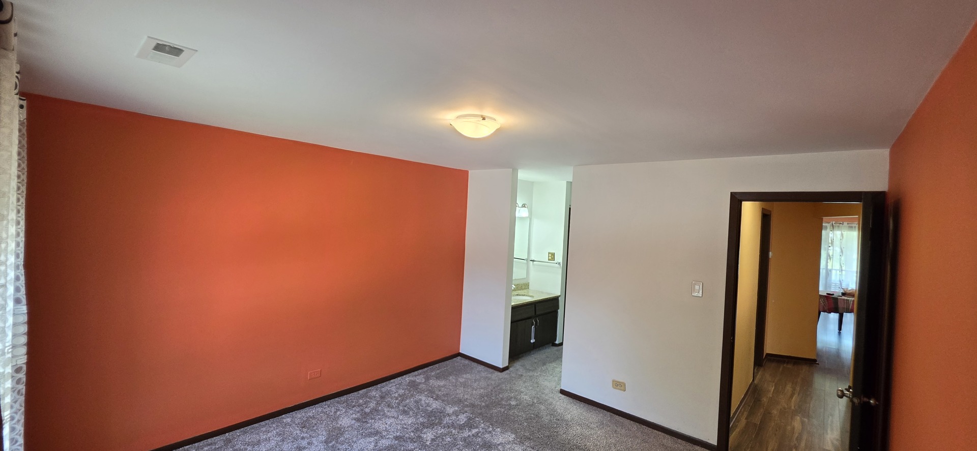 1758 Plymouth Court C Property Photo 25