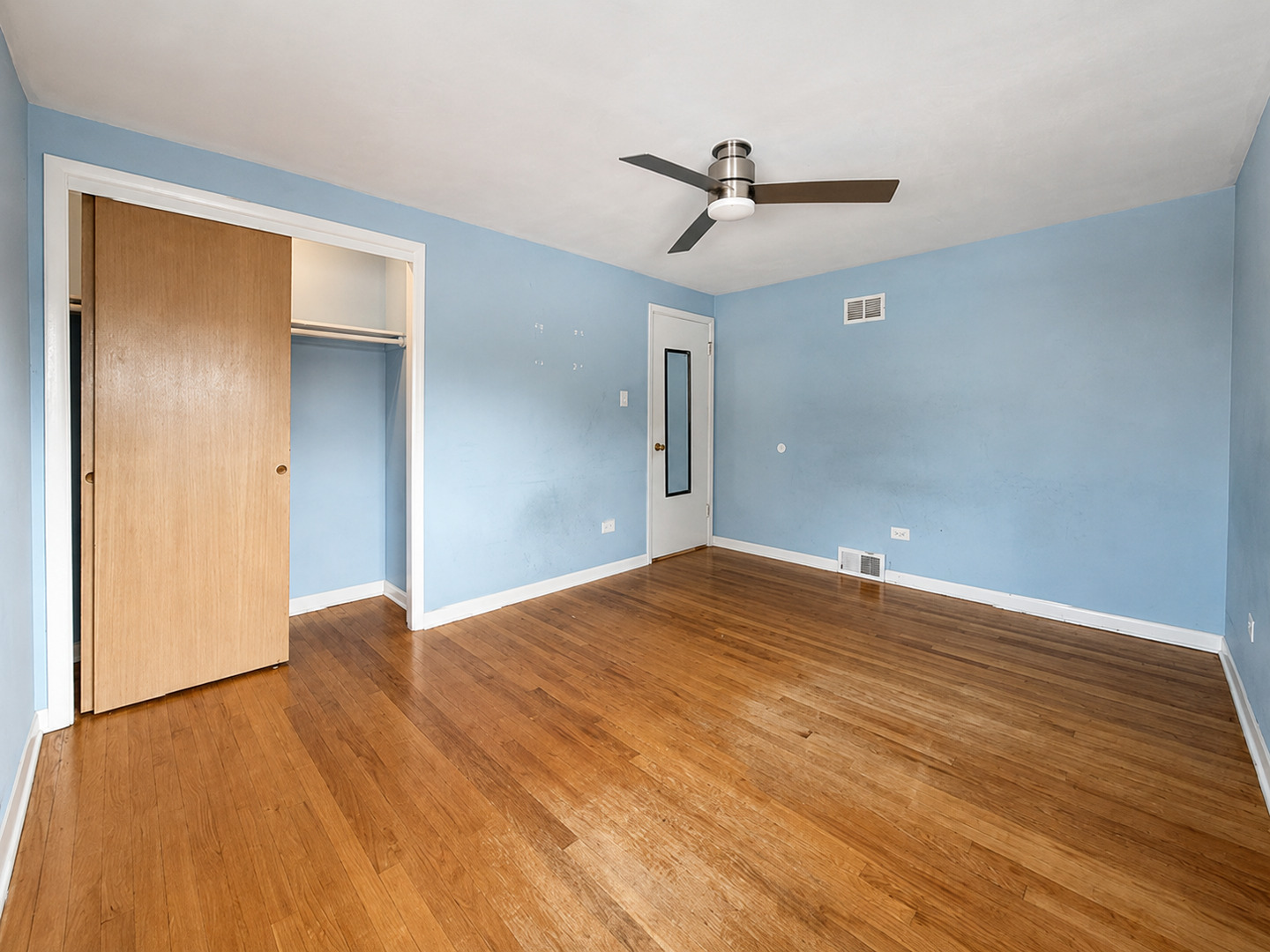 1638 Forest Road Property Photo 22