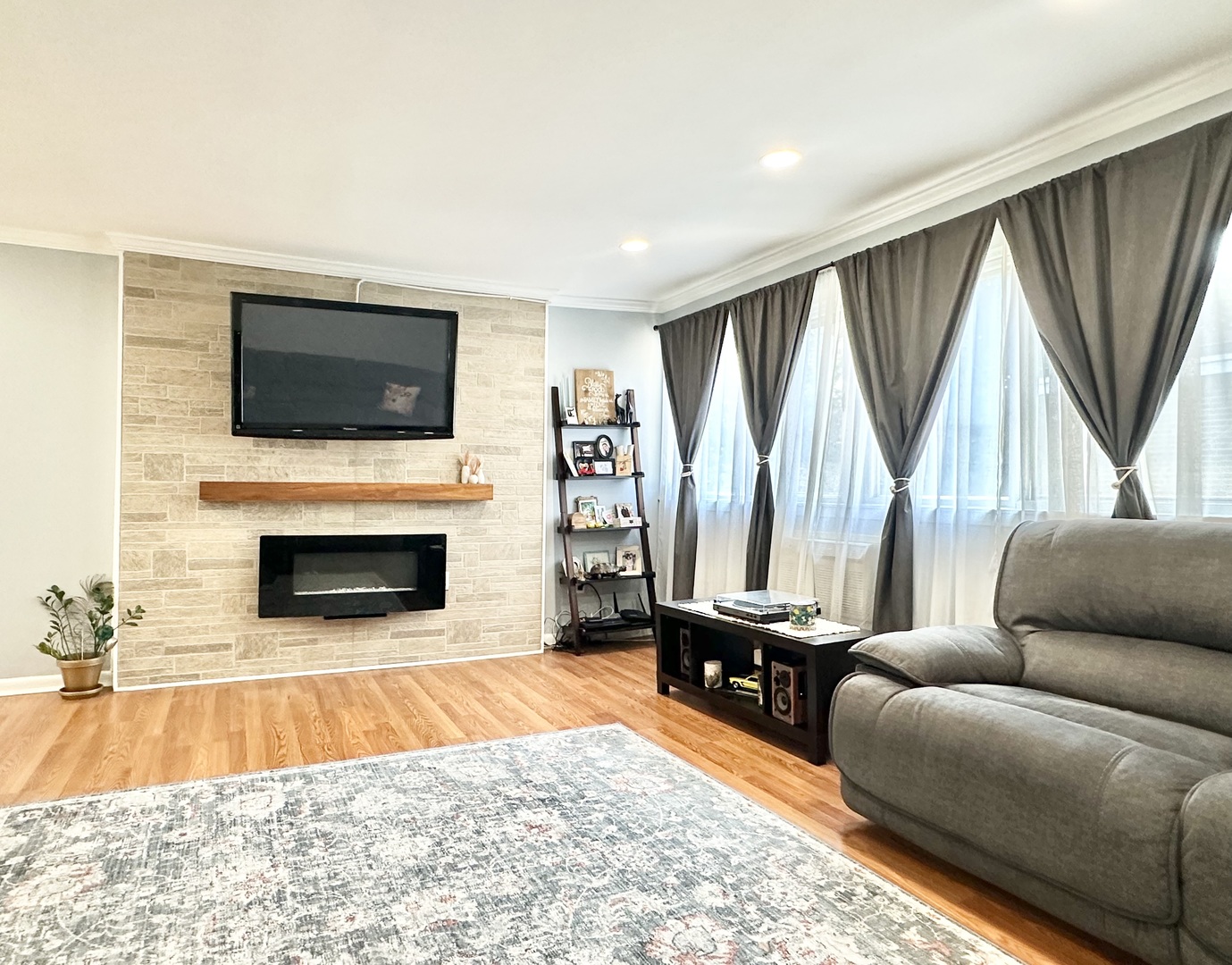 8524 Skokie Boulevard 3f Property Photo 4