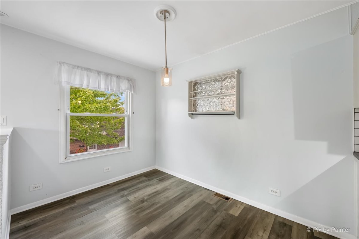 764 Gloucester Drive 764 Property Photo 11
