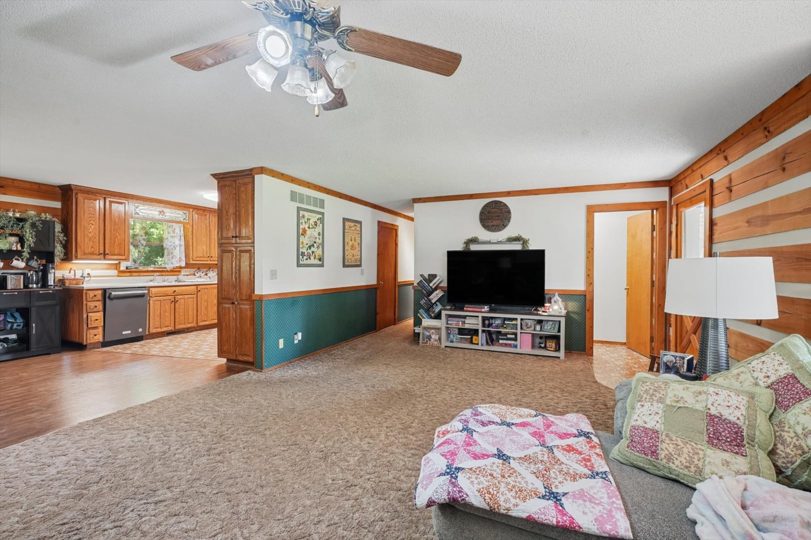 27440 E County Road 1700 N Property Photo 16