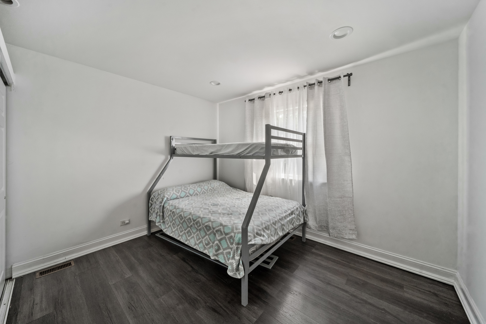 3805 Rywick Court Property Photo 13