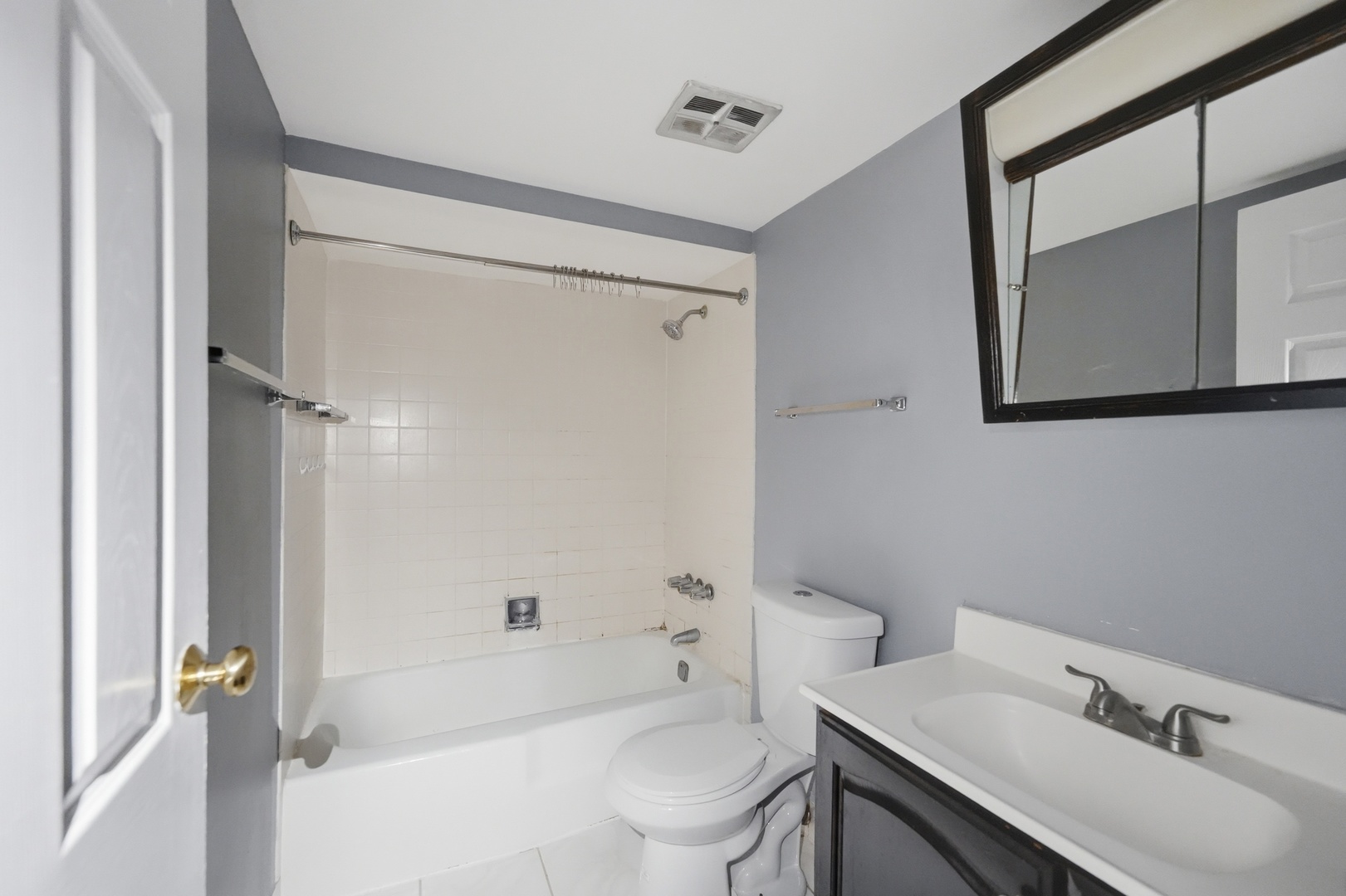 300 S Roselle Road 522 Property Photo 4