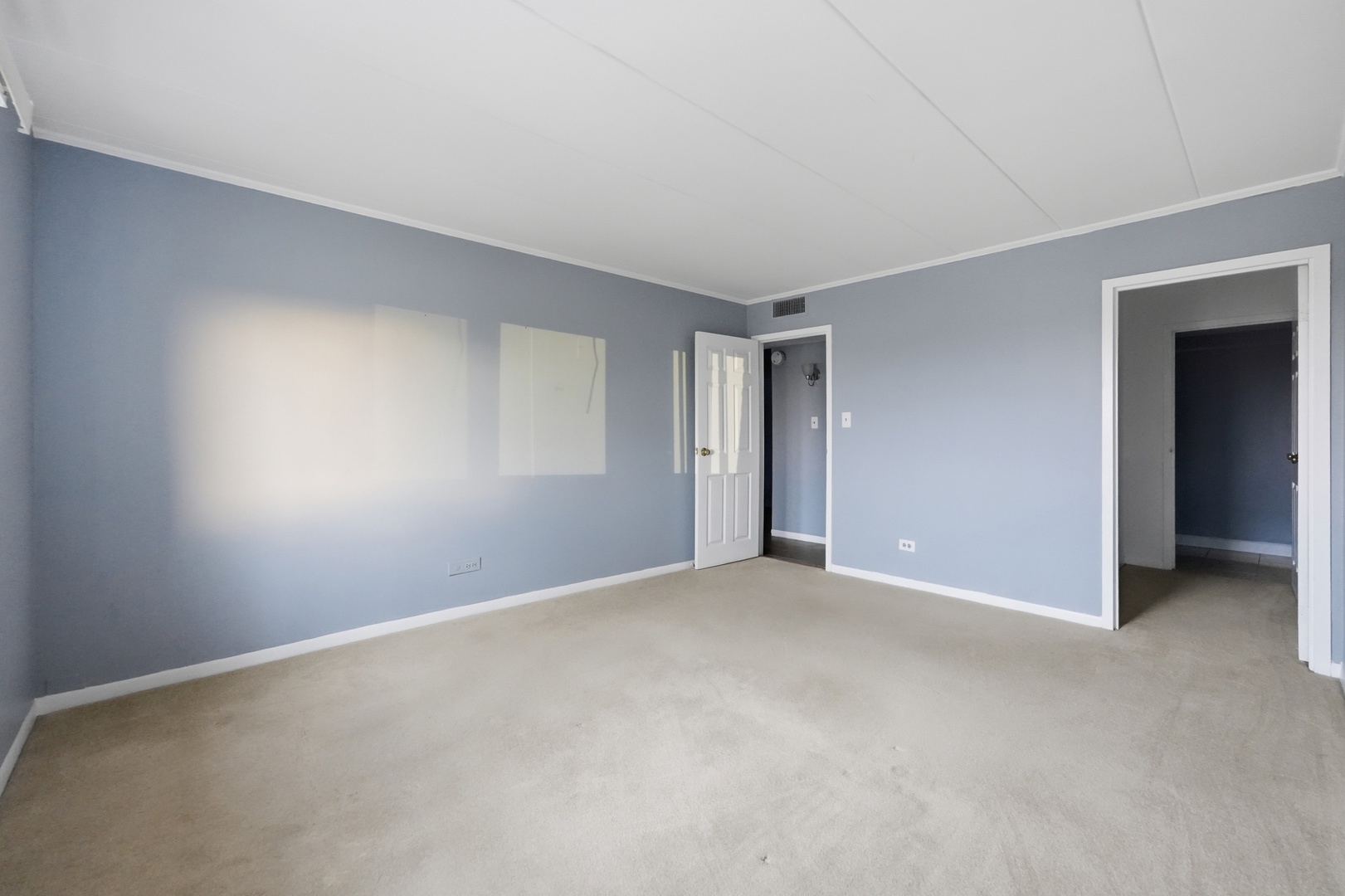 300 S Roselle Road 522 Property Photo 12