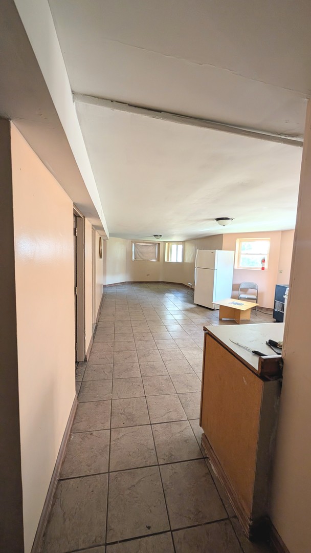 1518 N Hamlin Avenue Property Photo 15
