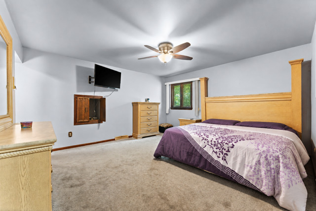 7633 Hemlock Avenue Property Photo 13