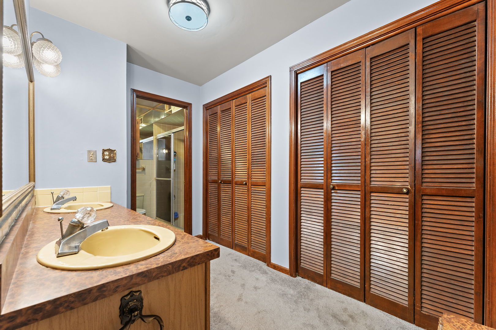 7633 Hemlock Avenue Property Photo 15