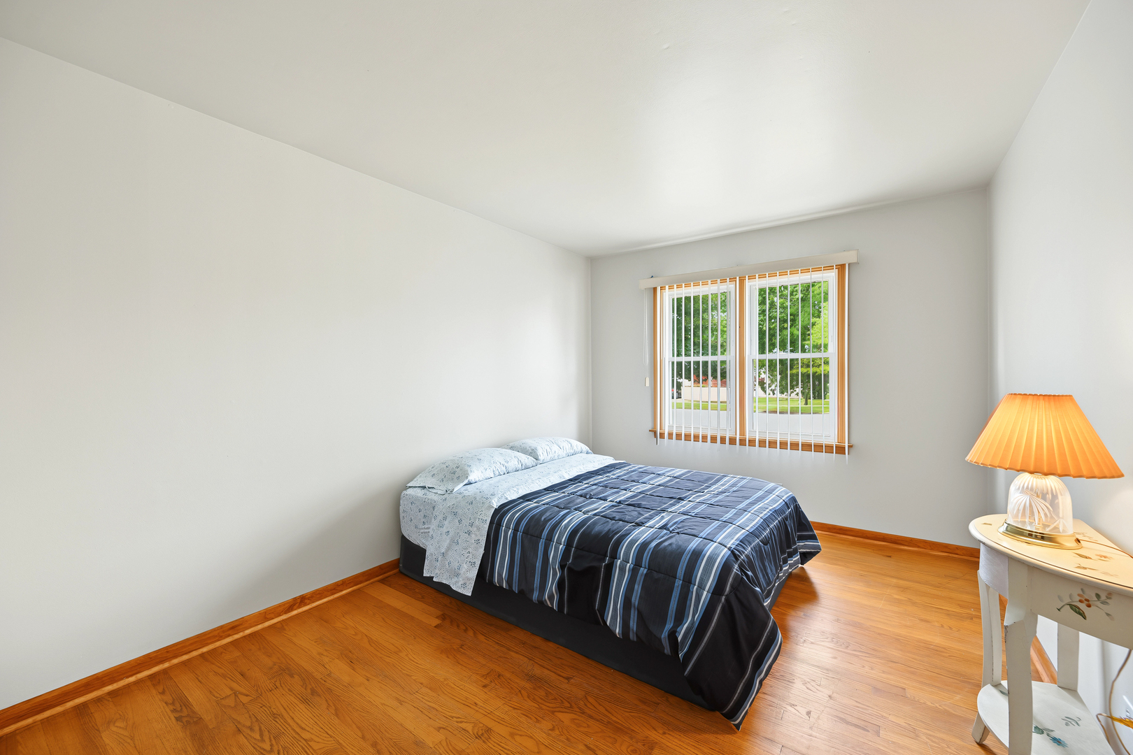 9627 Oak Park Avenue Property Photo 10