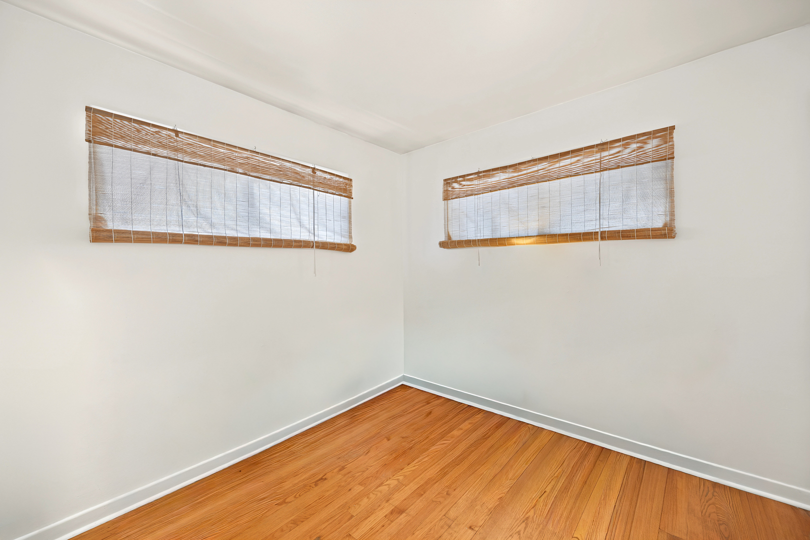 9627 Oak Park Avenue Property Photo 13