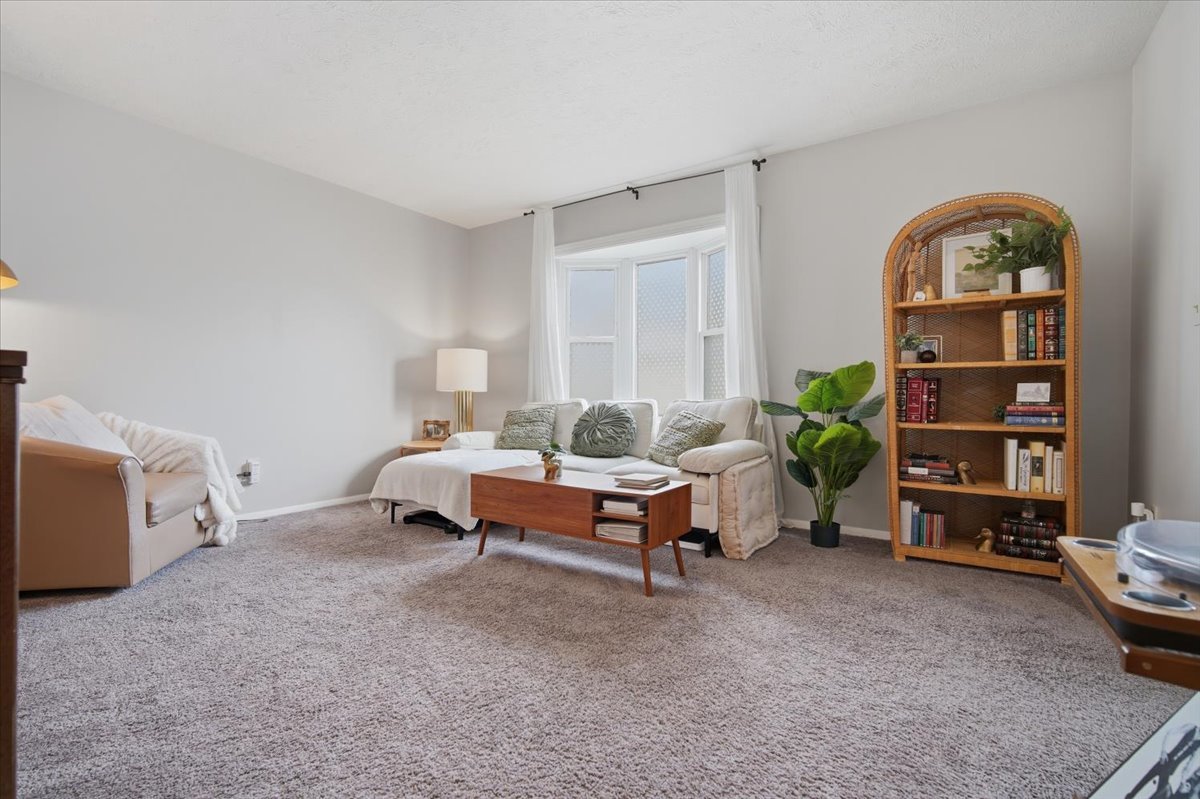 1546 Hunt Drive B Property Photo 5