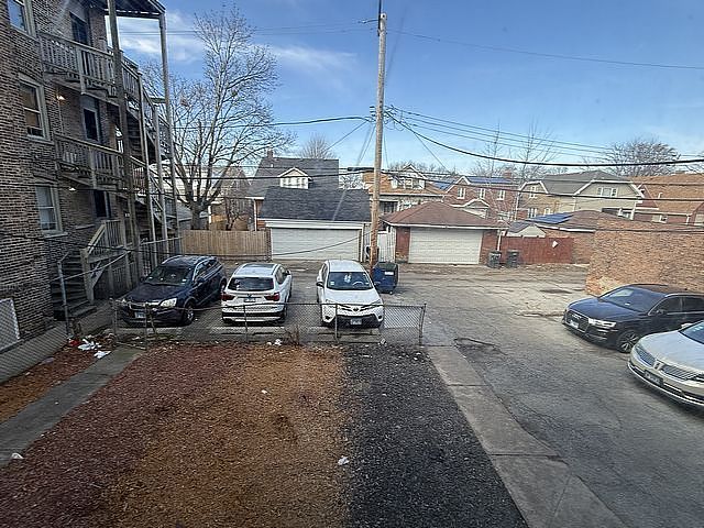 7720 S Jeffery Boulevard 1s Property Photo 3