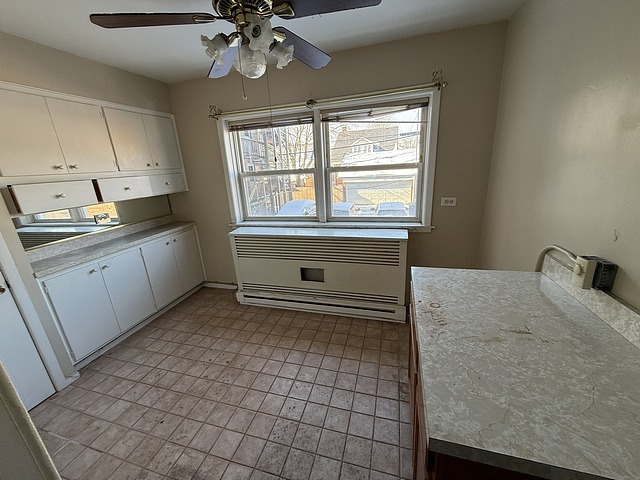 7720 S Jeffery Boulevard 1s Property Photo 8