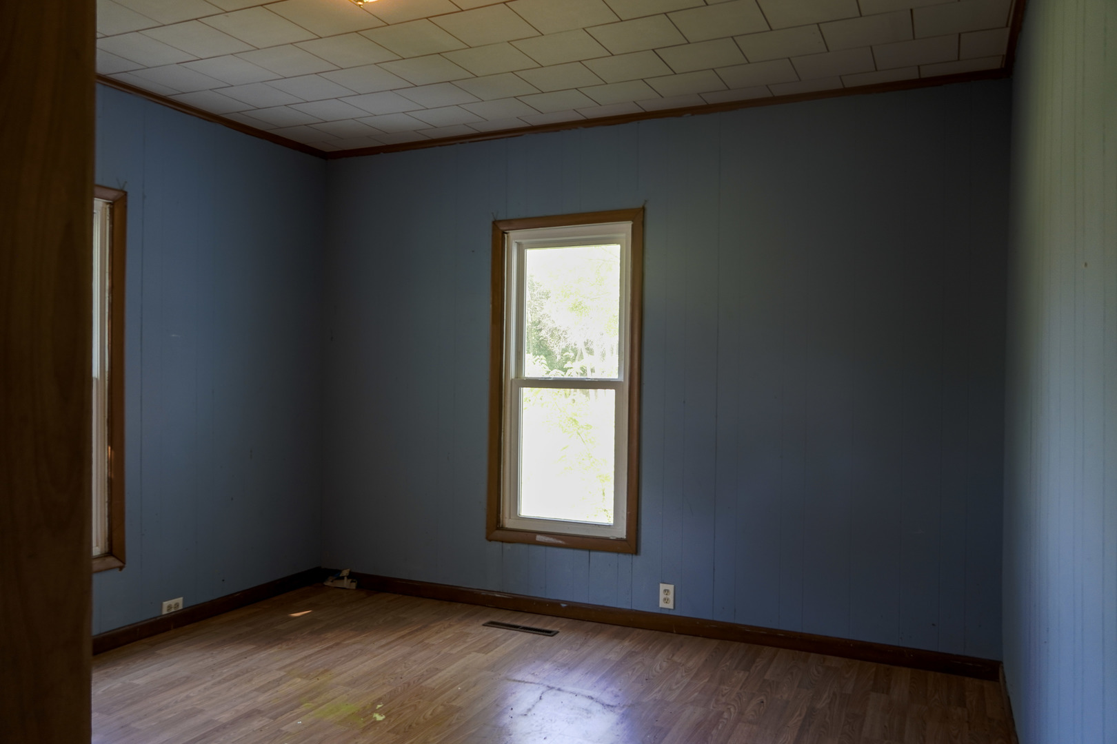 201 W 8th Street Property Photo 11