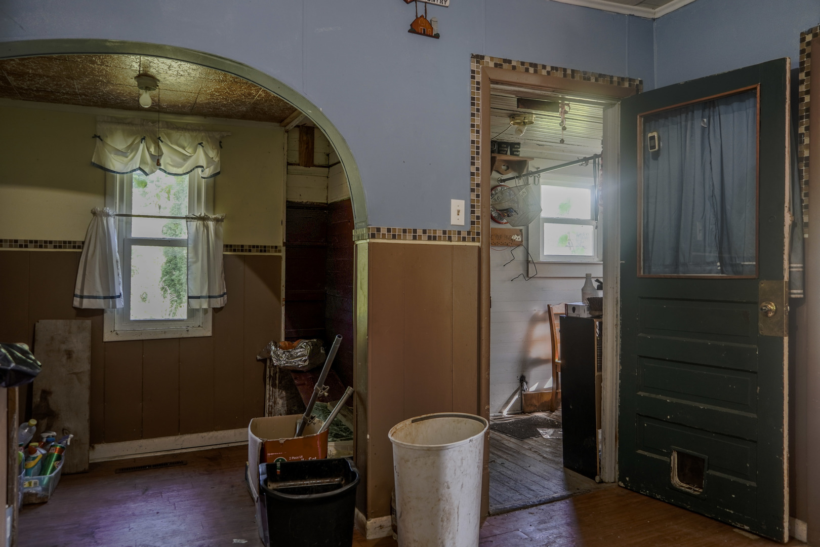 201 W 8th Street Property Photo 19