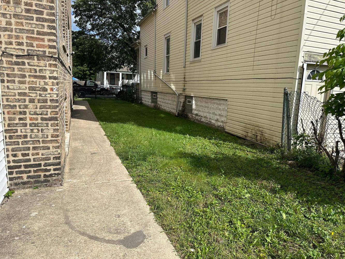 11320 S Edbrooke Avenue 2 Property Photo 16