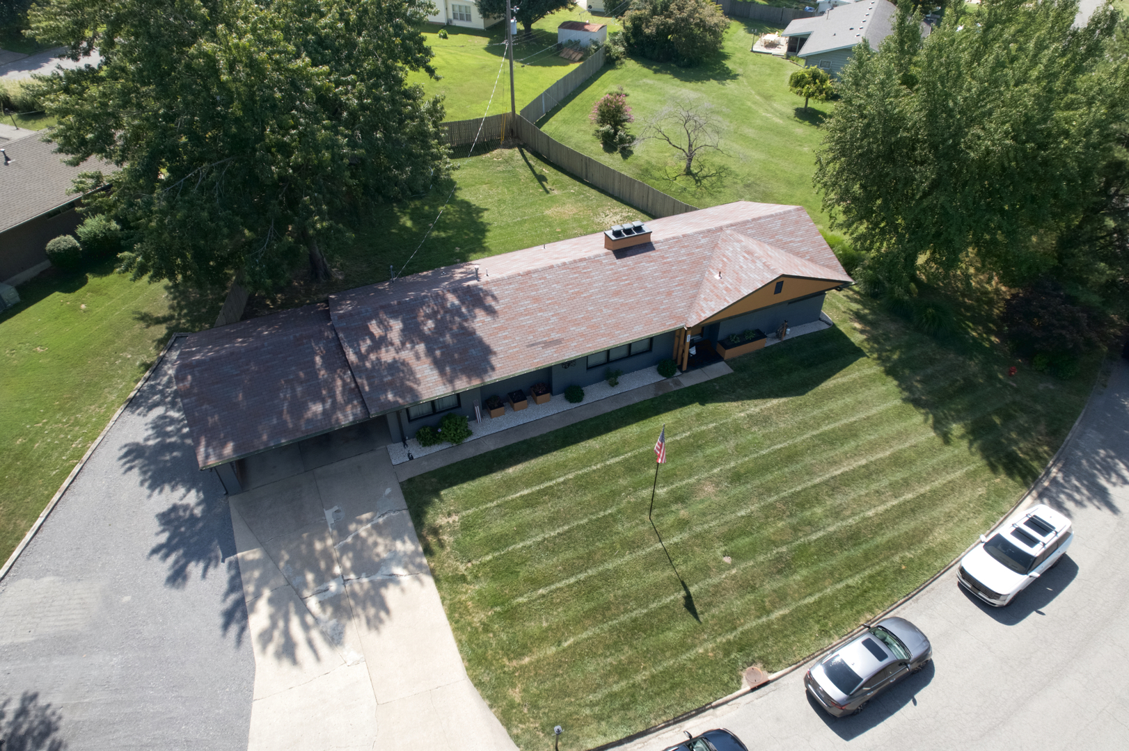 631 Indian Hill Drive Property Photo 8