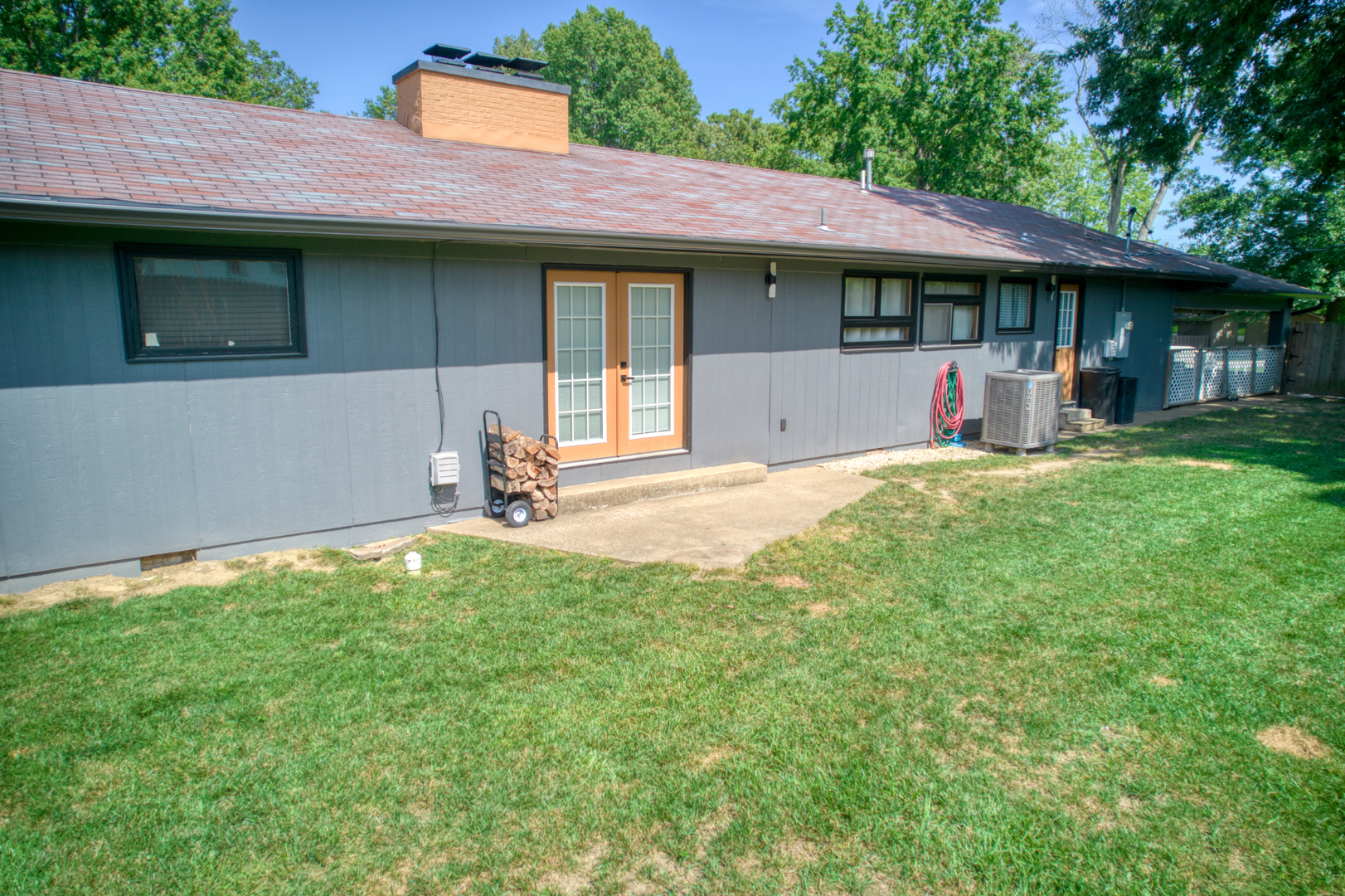 631 Indian Hill Drive Property Photo 11