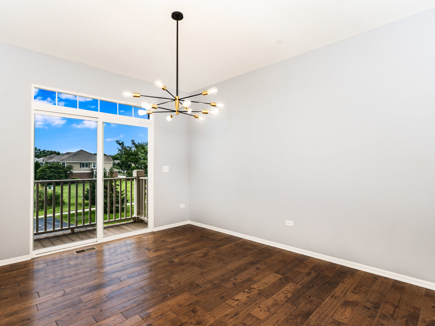 2807 Henley Lane Property Photo 7