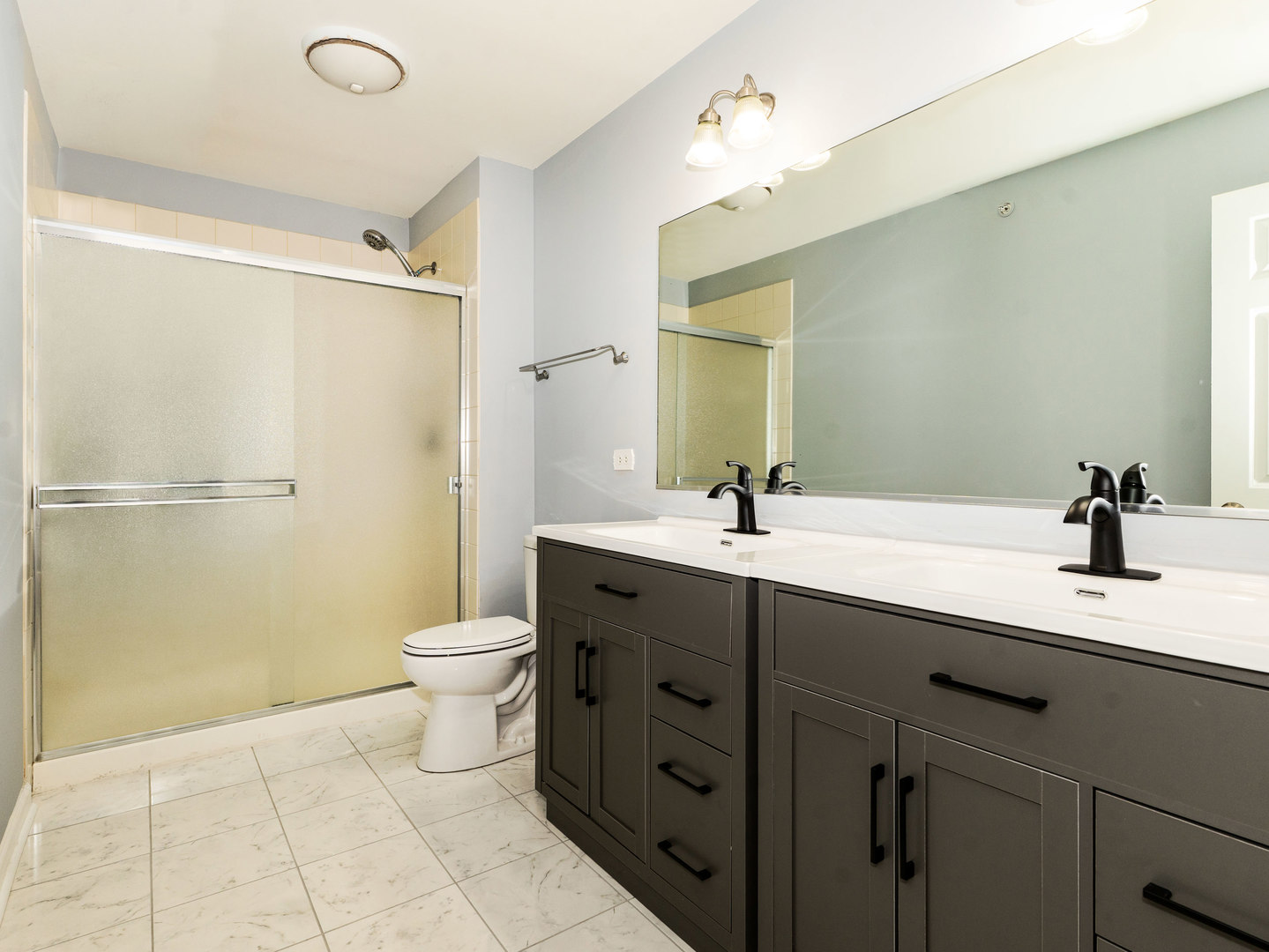2807 Henley Lane Property Photo 12