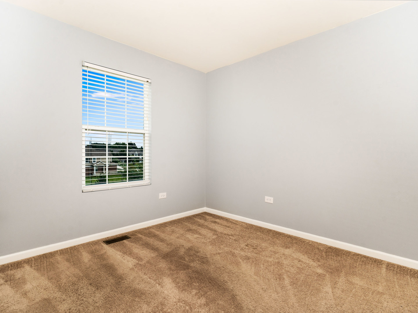 2807 Henley Lane Property Photo 16