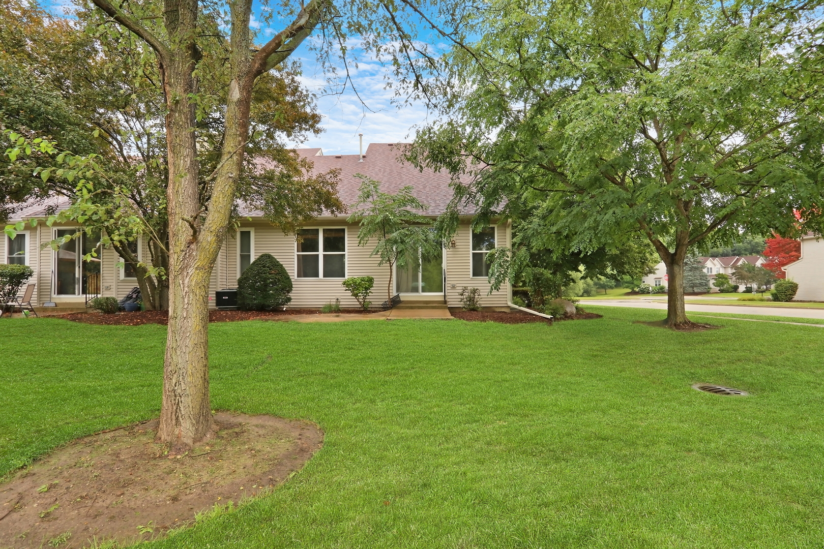 320 Berkshire Drive 320 Property Photo 33