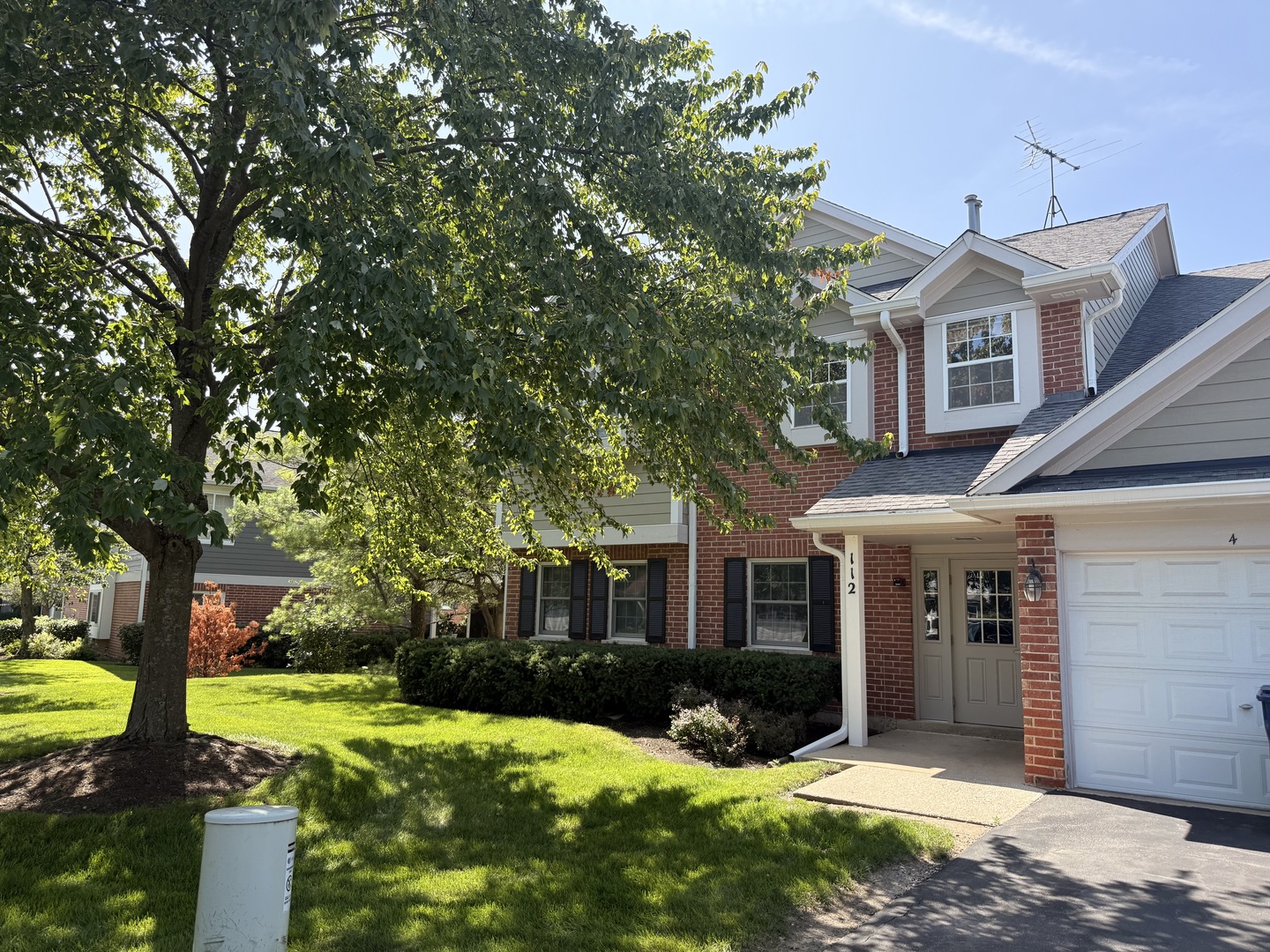 112 S Pembroke Drive 2