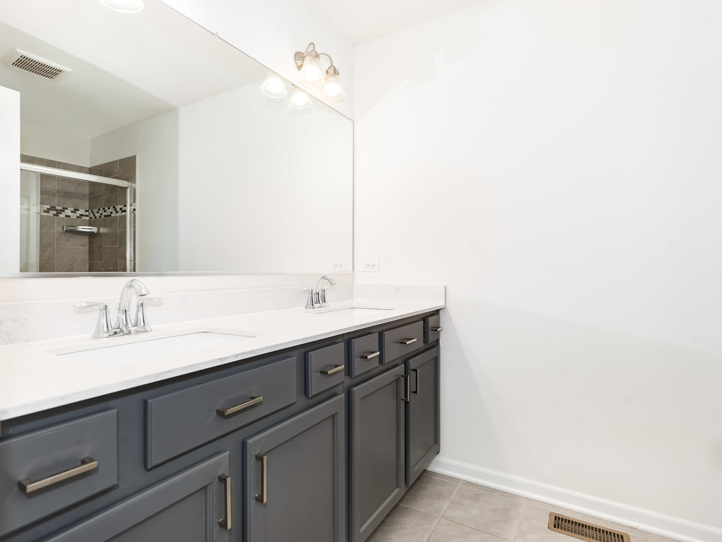 4154 Irving Road Property Photo 16