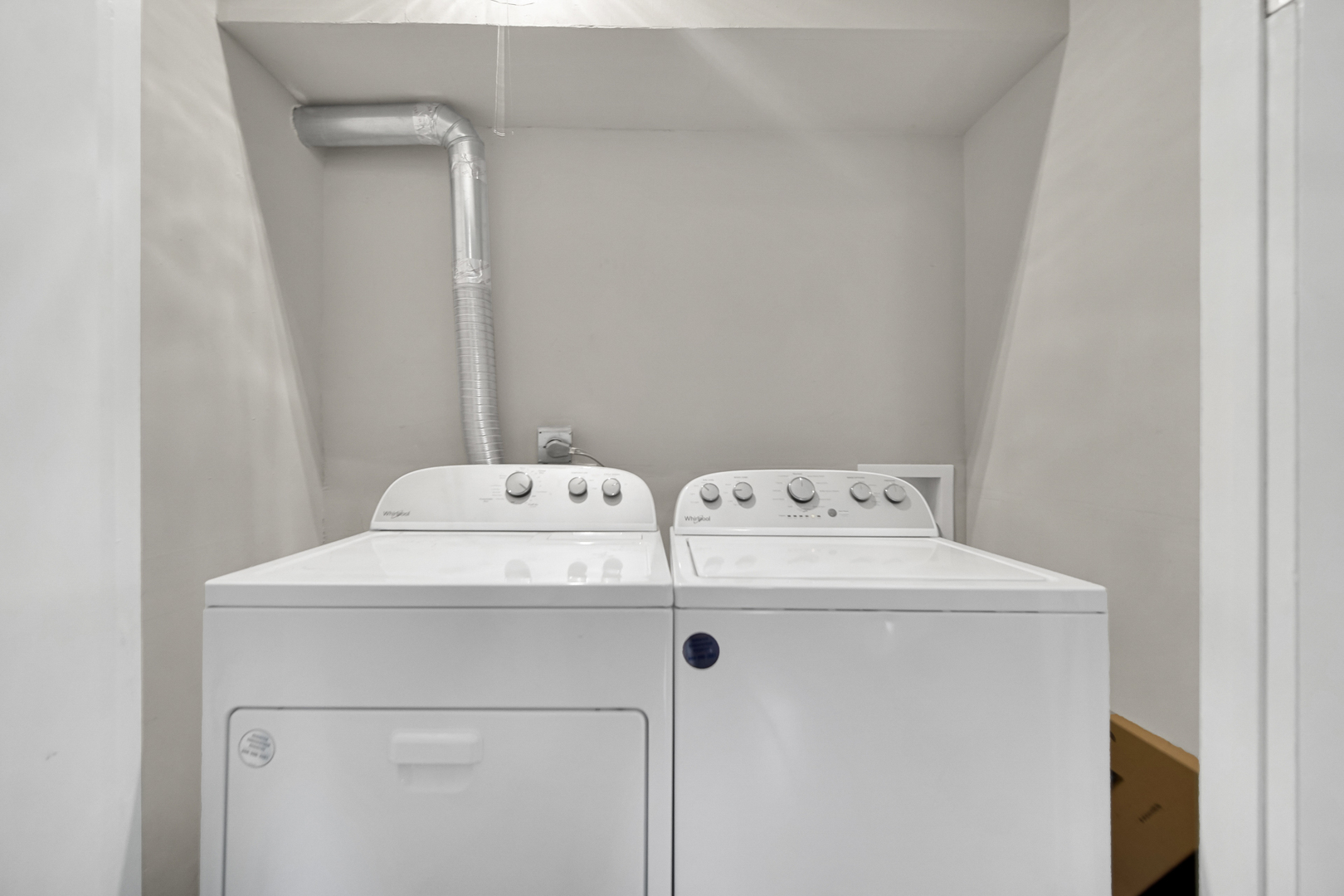 2255 176th Place Property Photo 15