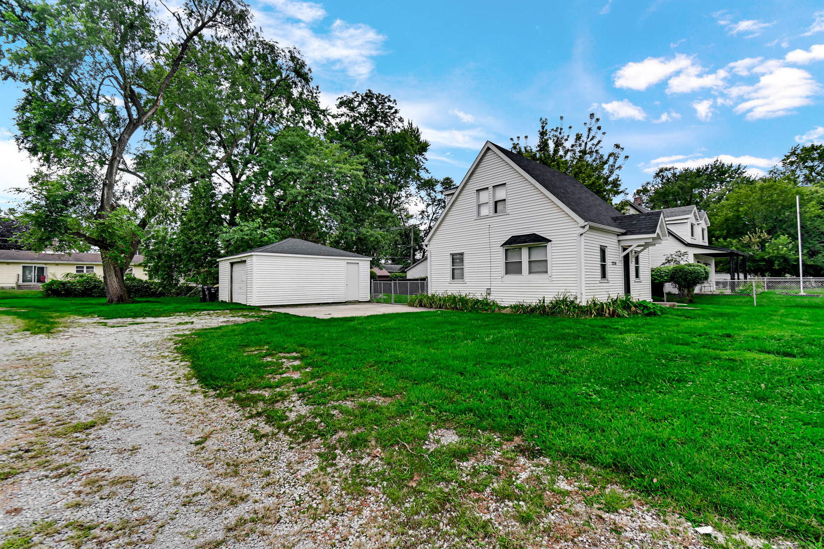 2255 176th Place Property Photo 20