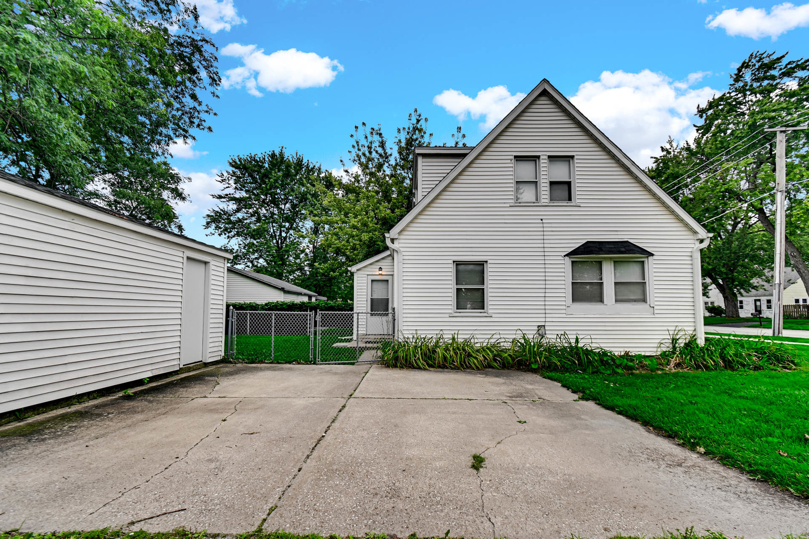 2255 176th Place Property Photo 21