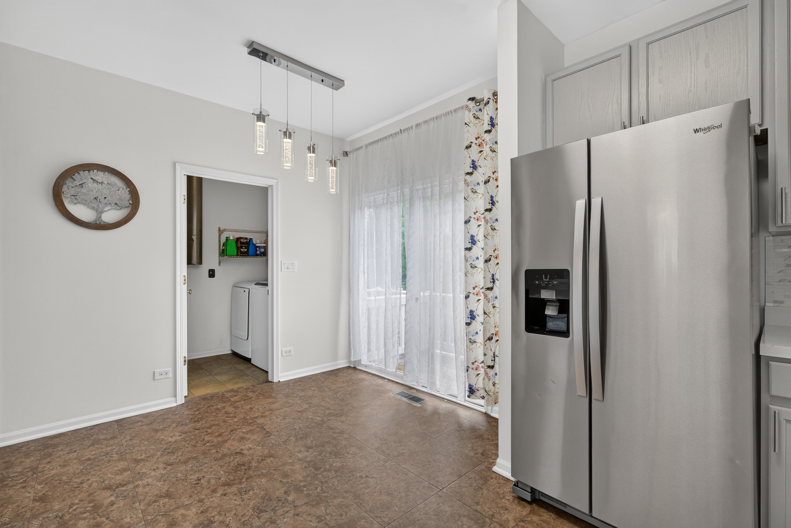 2440 Oakfield Court Property Photo 19